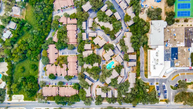 $179,900 | 11815 Vance Jackson Road, Unit E501, San Antonio, TX 78230