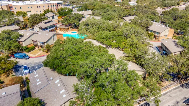 $179,900 | 11815 Vance Jackson Road, Unit E501, San Antonio, TX 78230