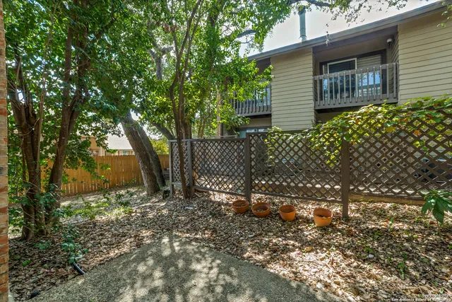 $179,900 | 11815 Vance Jackson Road, Unit E501, San Antonio, TX 78230