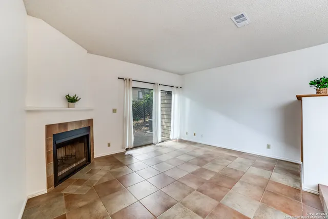 $179,900 | 11815 Vance Jackson Road, Unit E501, San Antonio, TX 78230