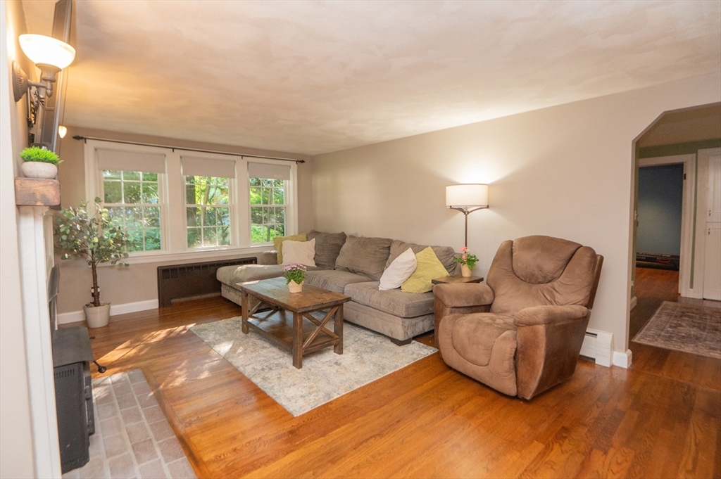 53 Bulfinch Road Lynn, MA 01902 - Photo 11 of 42