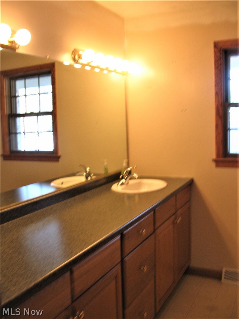 1397 Saxe Road Mogadore, OH 44260 - Photo 20 of 28 Gallery Image 20