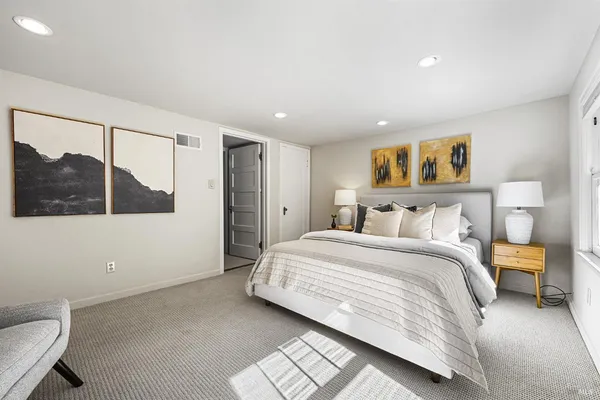 a view of empty room