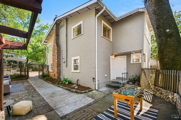 $1,195,000 | 241 Floribel Avenue, San Anselmo, CA 94960