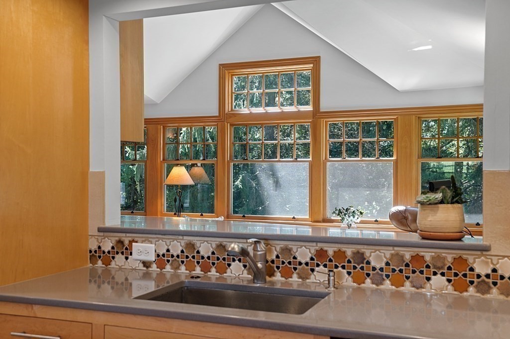50 Prospect Hill Road Lexington, MA 02421 - Photo 15 of 41