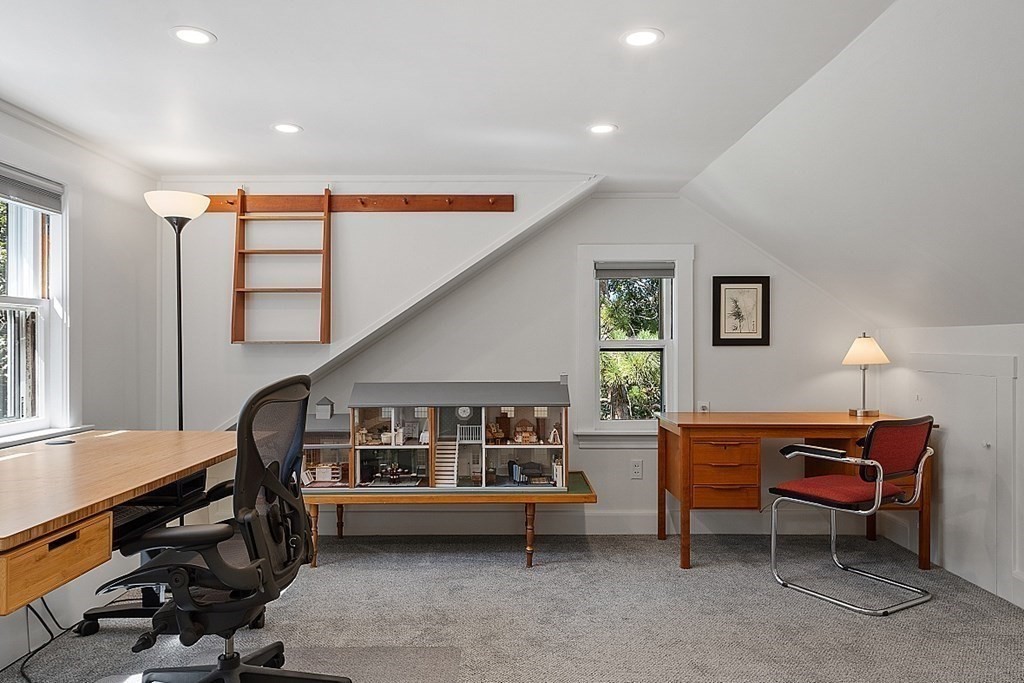50 Prospect Hill Road Lexington, MA 02421 - Photo 34 of 41