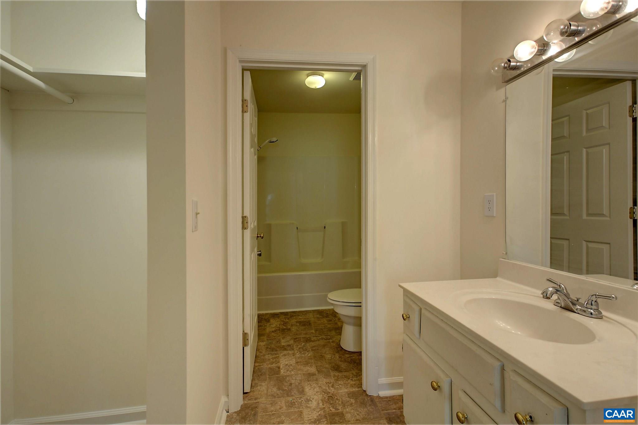 1362 Peach Grove Road Louisa, VA 23093 - Photo 10 of 24 Gallery Image 10