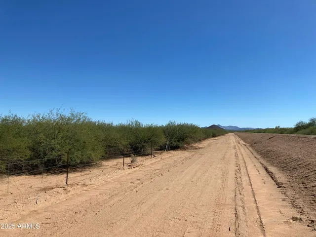 a view of mountain view and mountain view