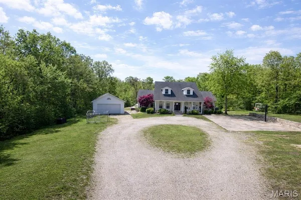 $549,500 | 792 County Road 466, Poplar Bluff, MO 63901