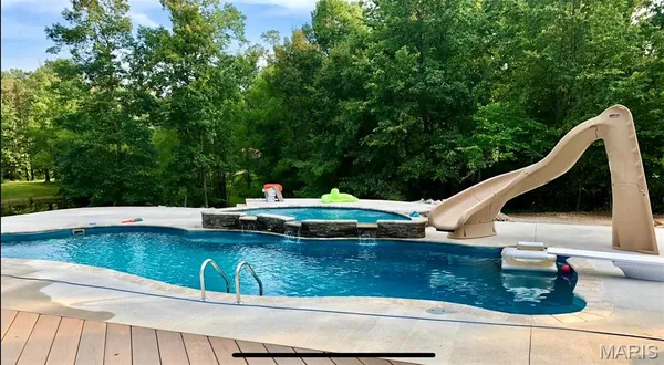 $549,500 | 792 County Road 466, Poplar Bluff, MO 63901