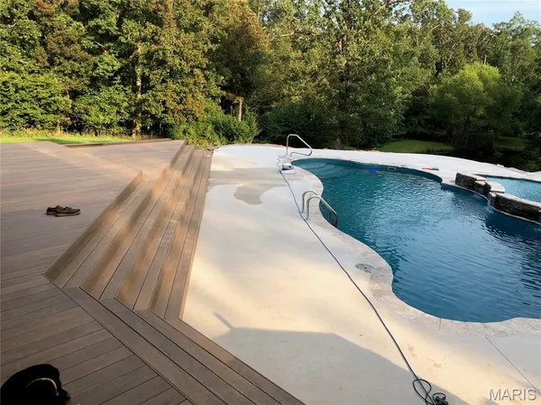 $549,500 | 792 County Road 466, Poplar Bluff, MO 63901
