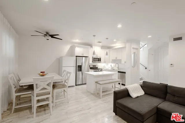 $799,000 | 16855 Balboa Boulevard, Van Nuys, CA 91406