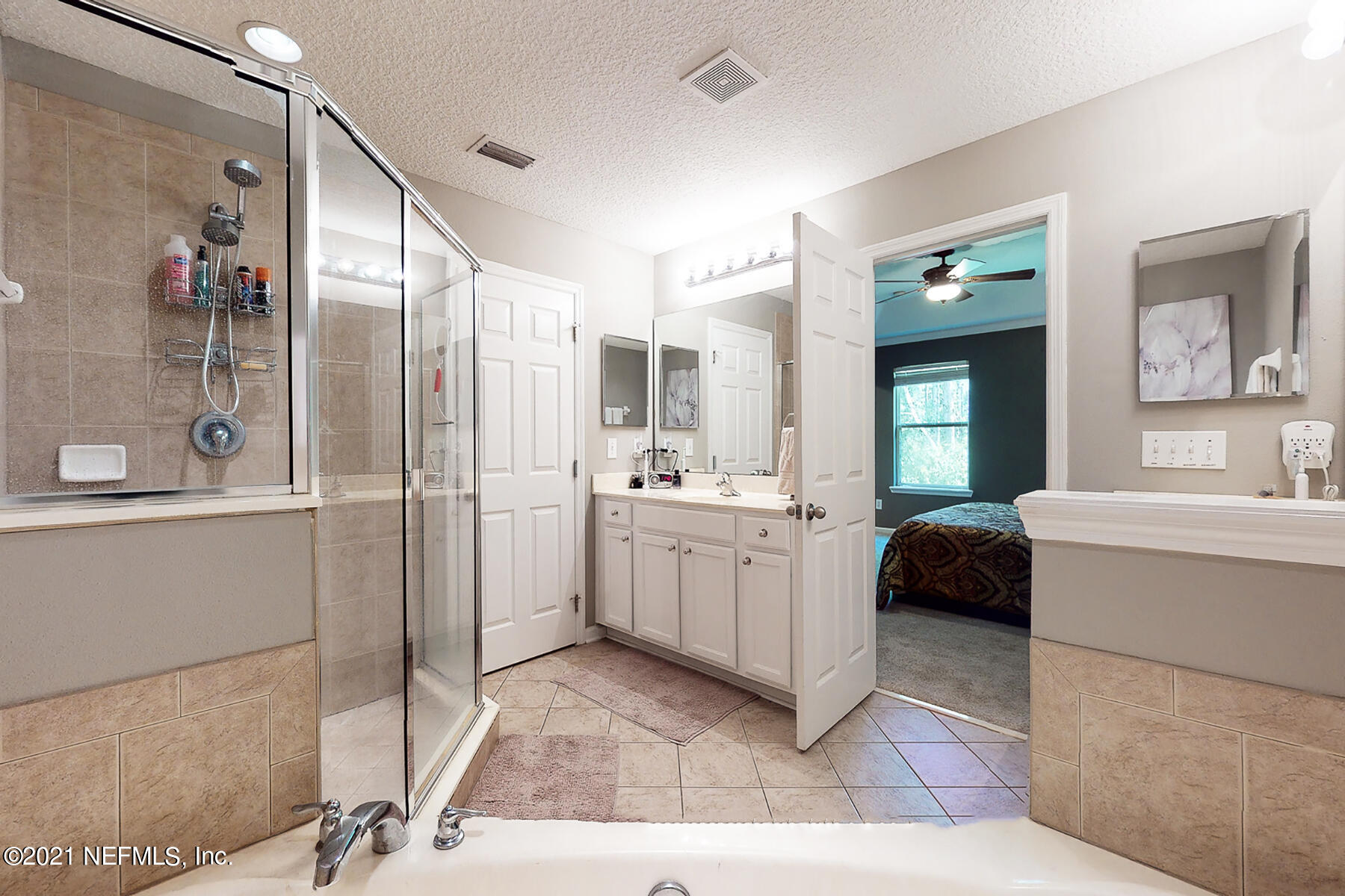 3252 Chestnut Ridge Way Orange Park, FL 32065 - Photo 26 of 45 Owners Bath
