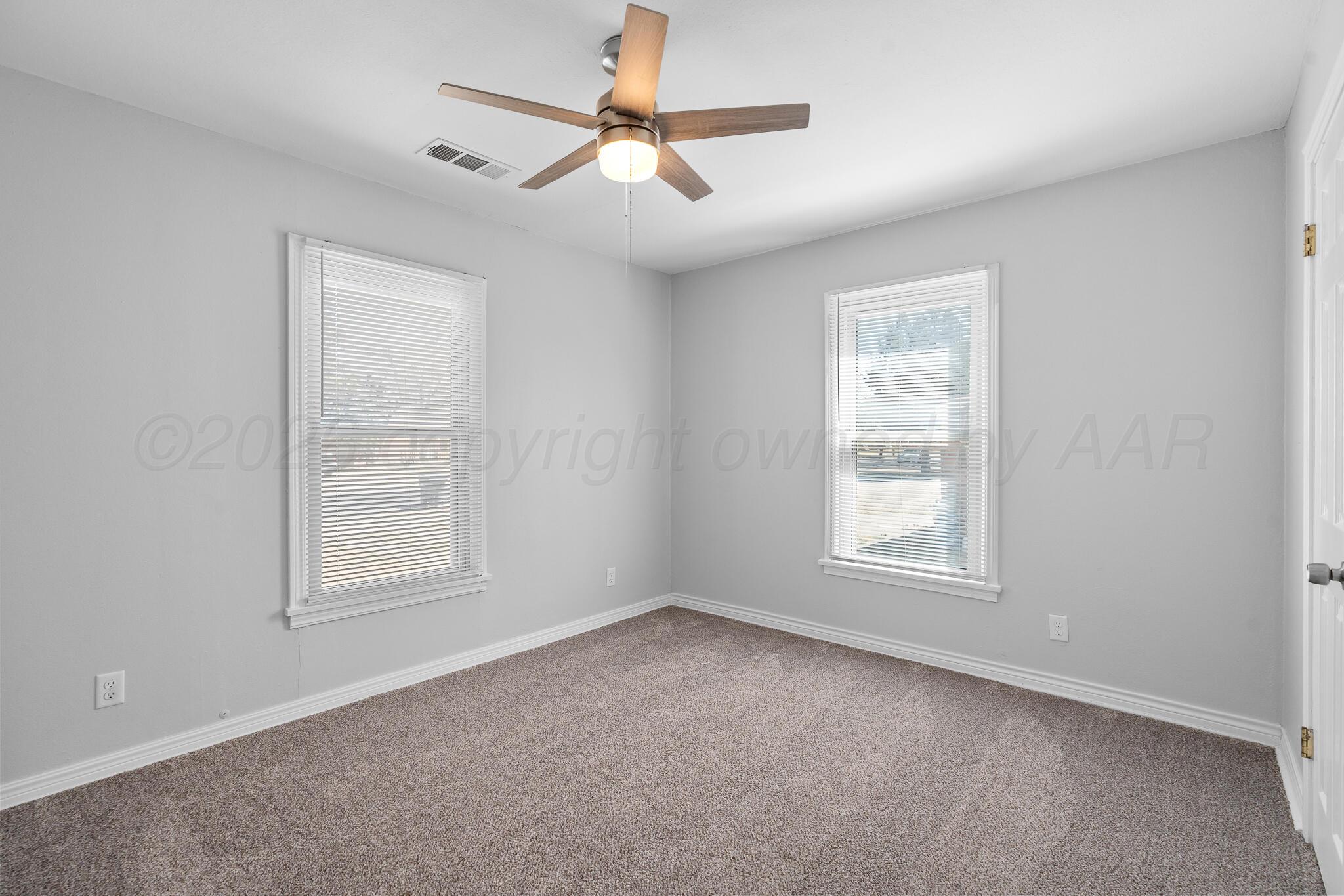 1004 South Bryan Street Amarillo, TX 79102 - Photo 13 of 16 Bedroom 2