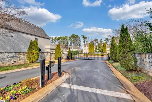 $525,000 | 107 Castellan Drive, Greer, SC 29650