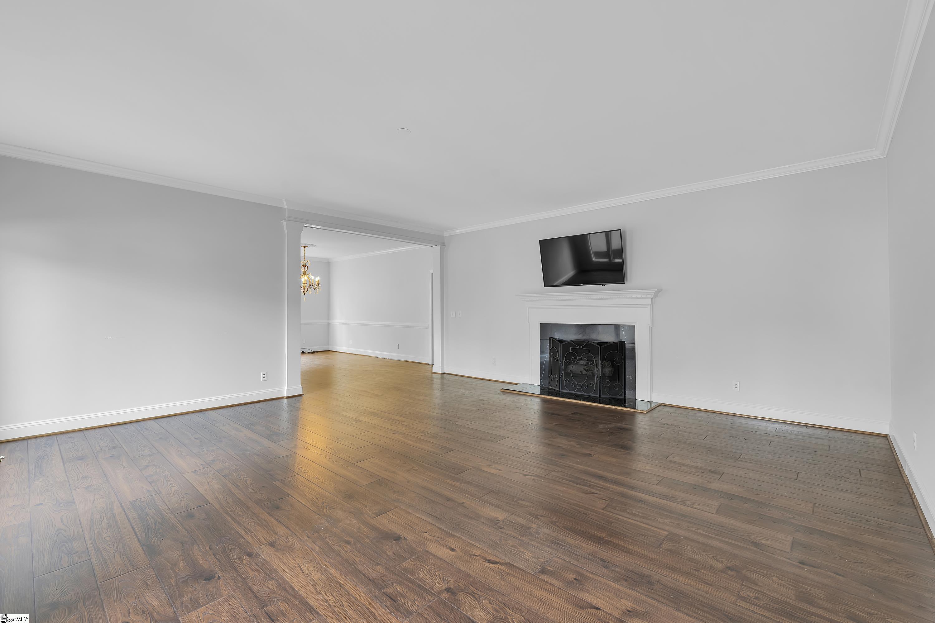 107 Castellan Drive Greer, SC 29650 - Photo 4 of 28