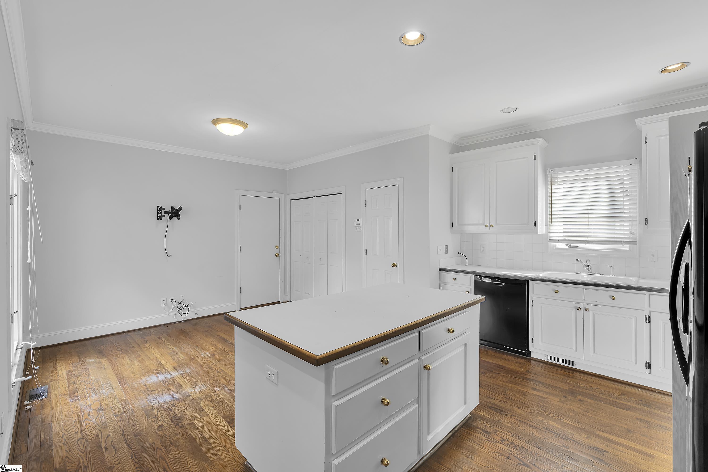 107 Castellan Drive Greer, SC 29650 - Photo 10 of 28