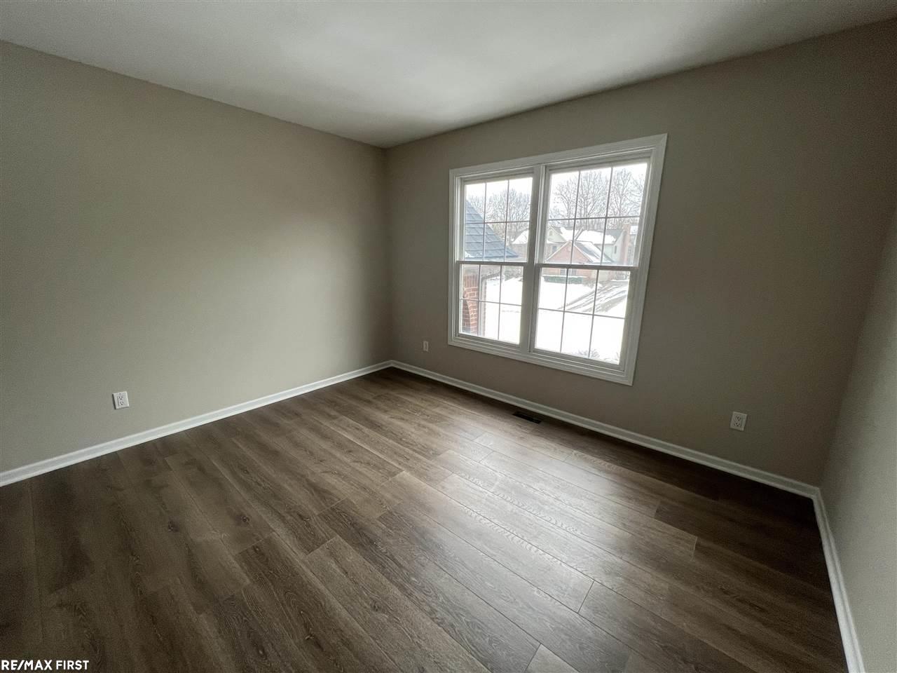 3836 Red Root Road Lake Orion, MI 48360 - Photo 21 of 44 50065848-23.JPG
