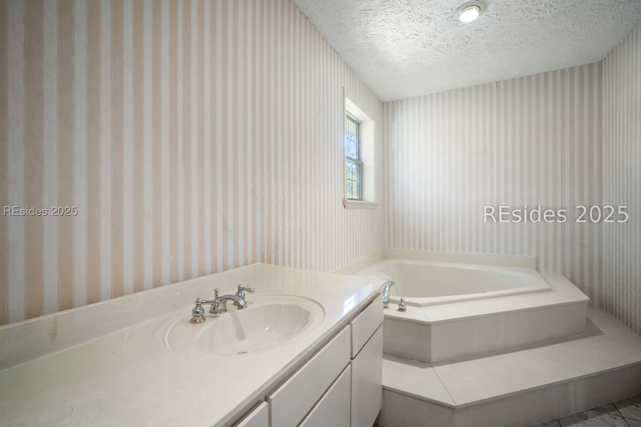 314 Langfordville Road Ridgeland, SC 29936 - Photo 4 of 36