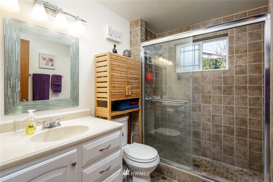 8171 Comox Road Blaine, WA 98230 - Photo 24 of 40 Gallery Image 24