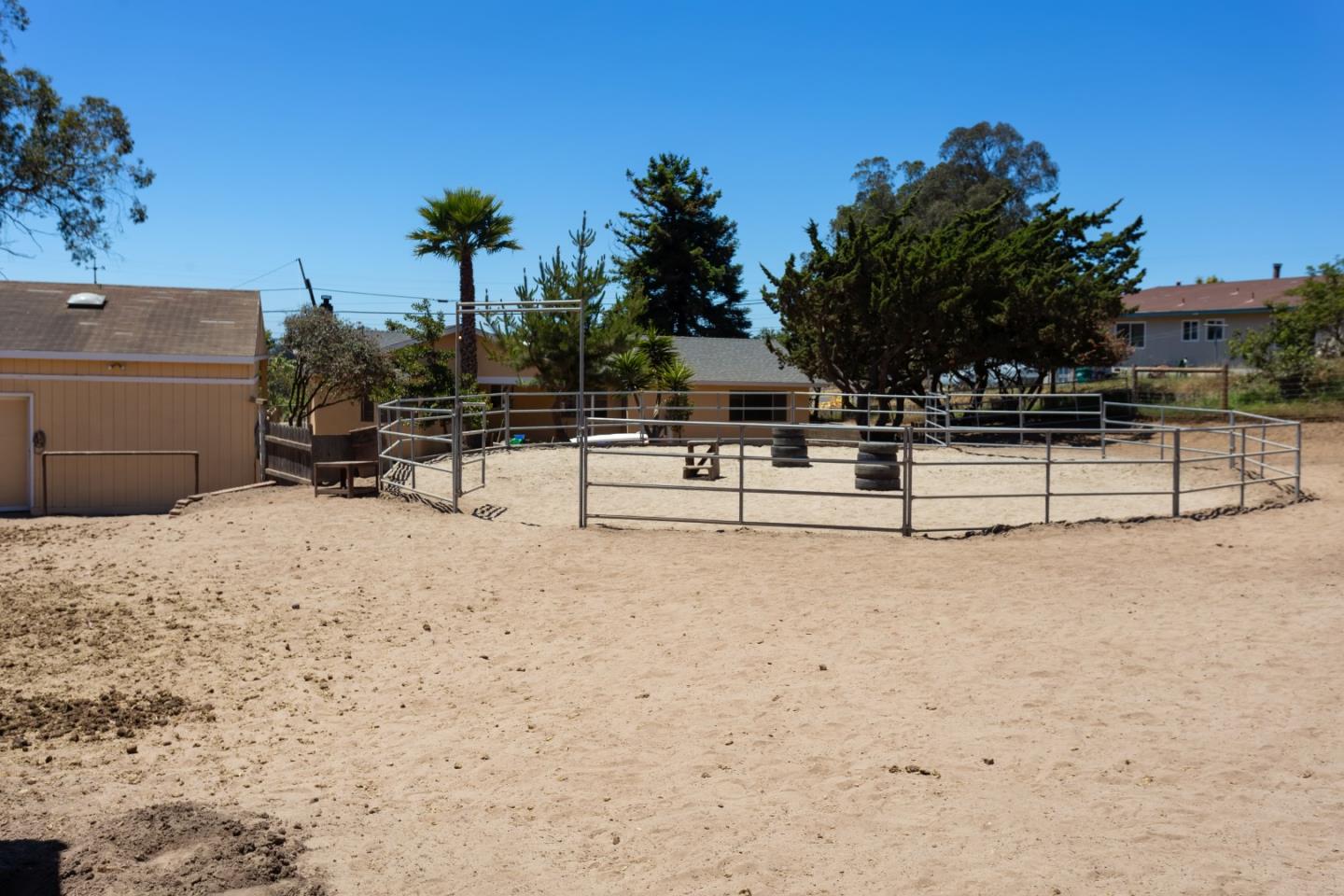 2051 Elkhorn Road Castroville, CA 95012 - Photo 25 of 31 Gallery Image 25