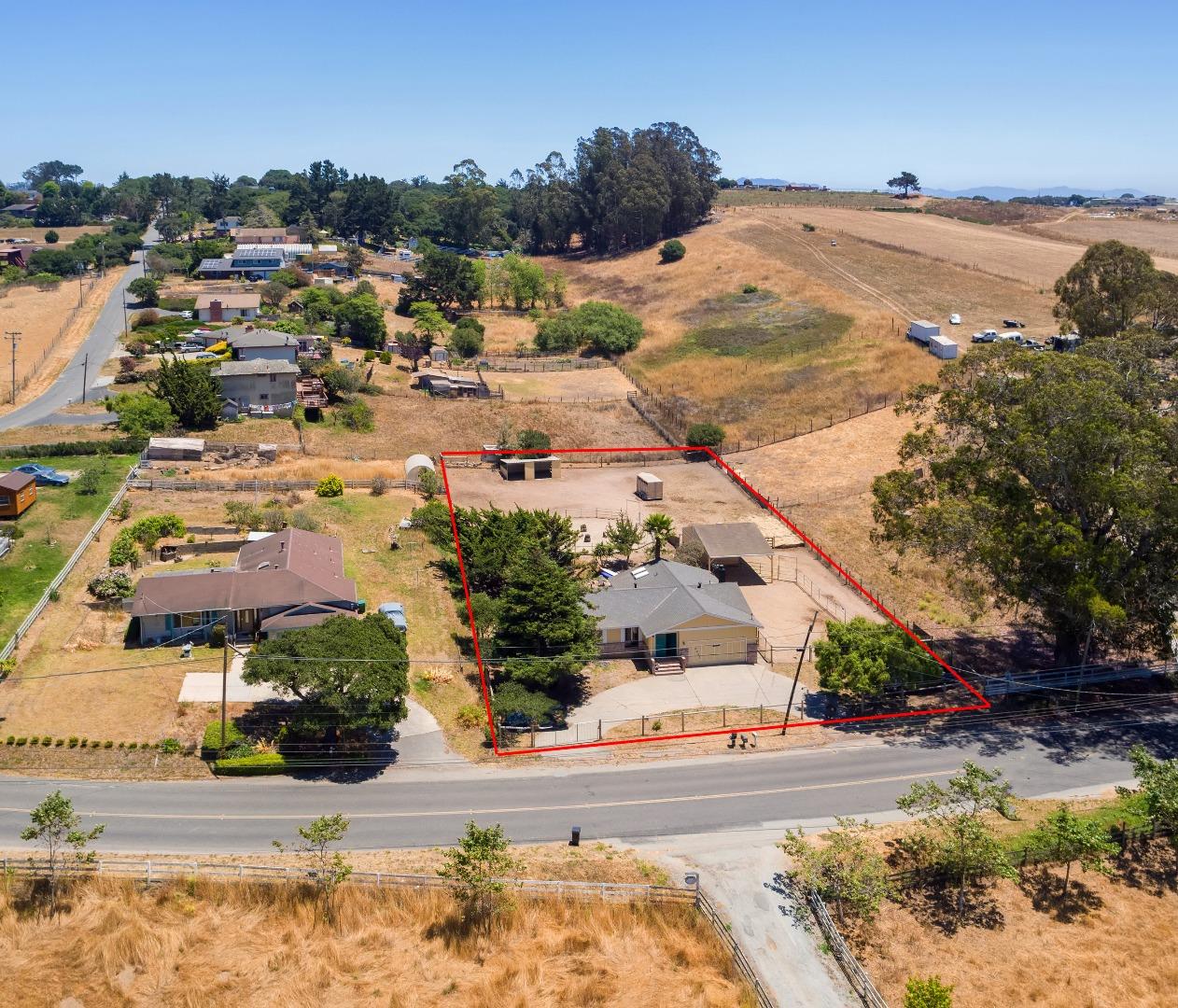 2051 Elkhorn Road Castroville, CA 95012 - Photo 4 of 31 Gallery Image 4