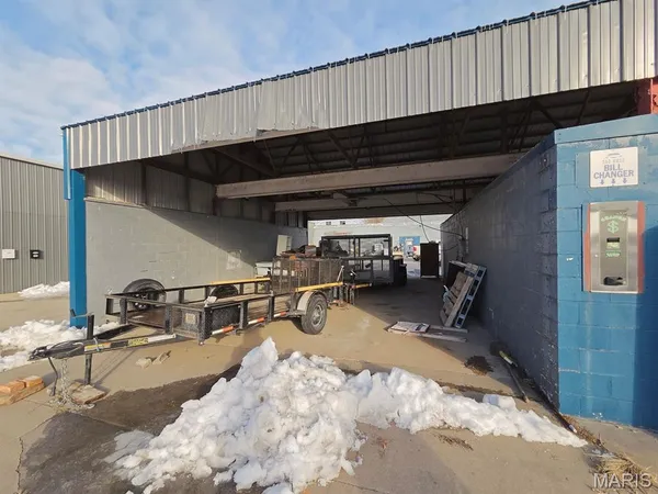 $295,000 | 304 Lewis Street, Canton, MO 63435