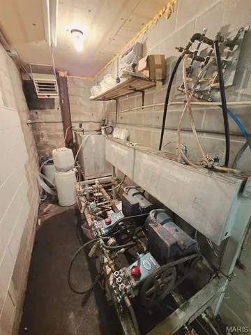 $295,000 | 304 Lewis Street, Canton, MO 63435