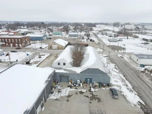 $295,000 | 304 Lewis Street, Canton, MO 63435