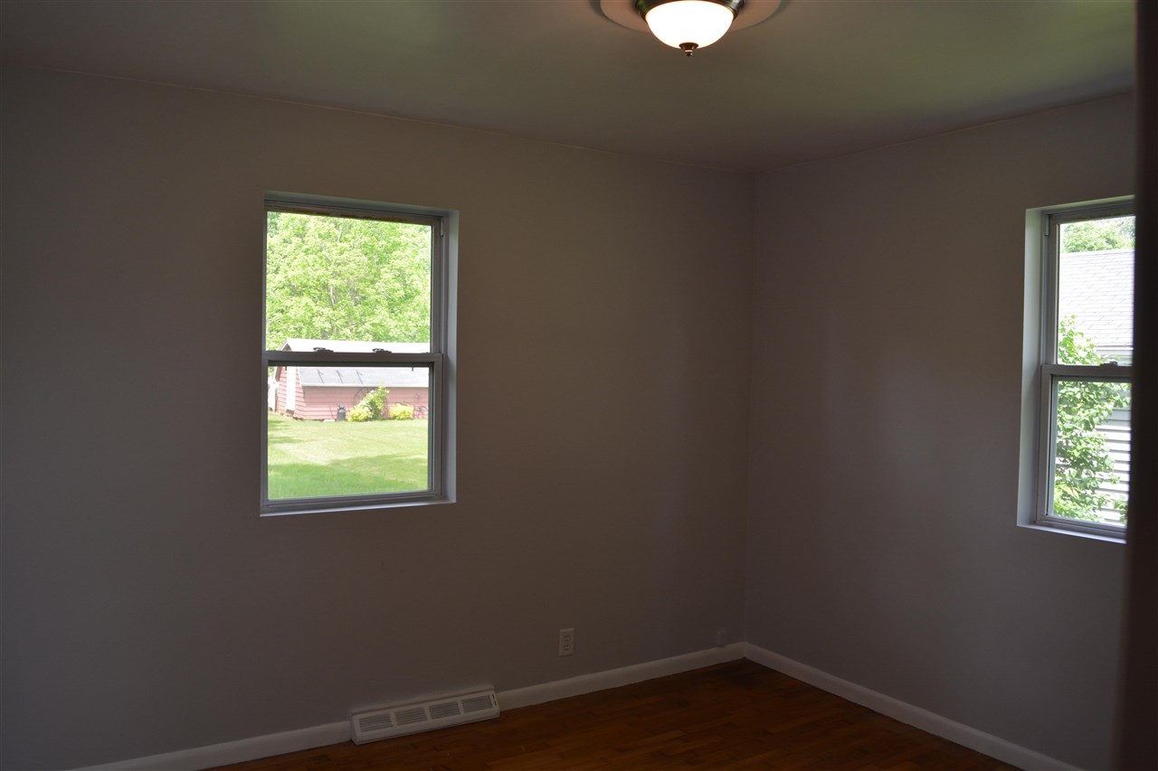 4630 Flajole Road Midland, MI 48642 - Photo 11 of 21