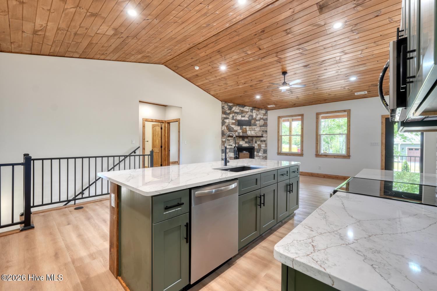 140 Short Oak Run Murphy, NC 28906 - Photo 20 of 81