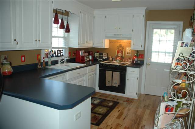 10 Maple Street Honea Path, SC 29654 - Photo 3 of 18