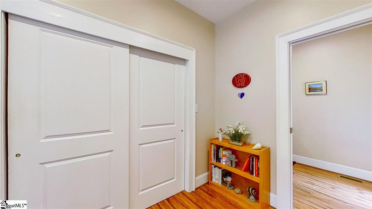 305 Fish Hawk Road Cleveland, SC 29635 - Photo 8 of 36