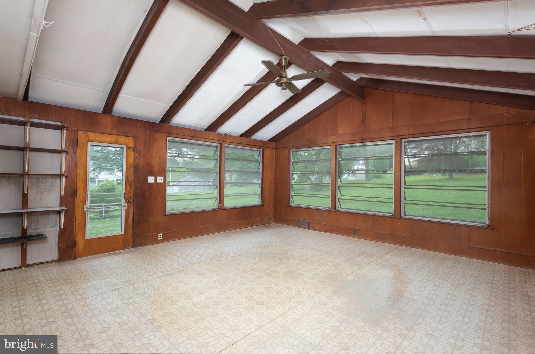 437 Meadowcroft Road Wayne, PA 19087 - Photo 12 of 28