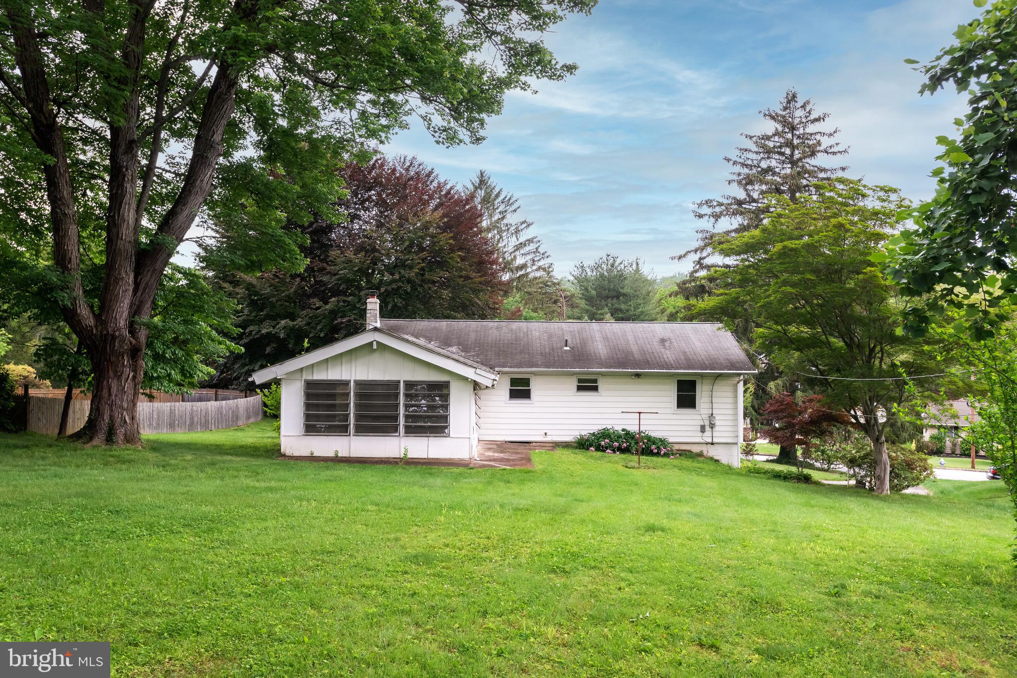 437 Meadowcroft Road Wayne, PA 19087 - Photo 26 of 28