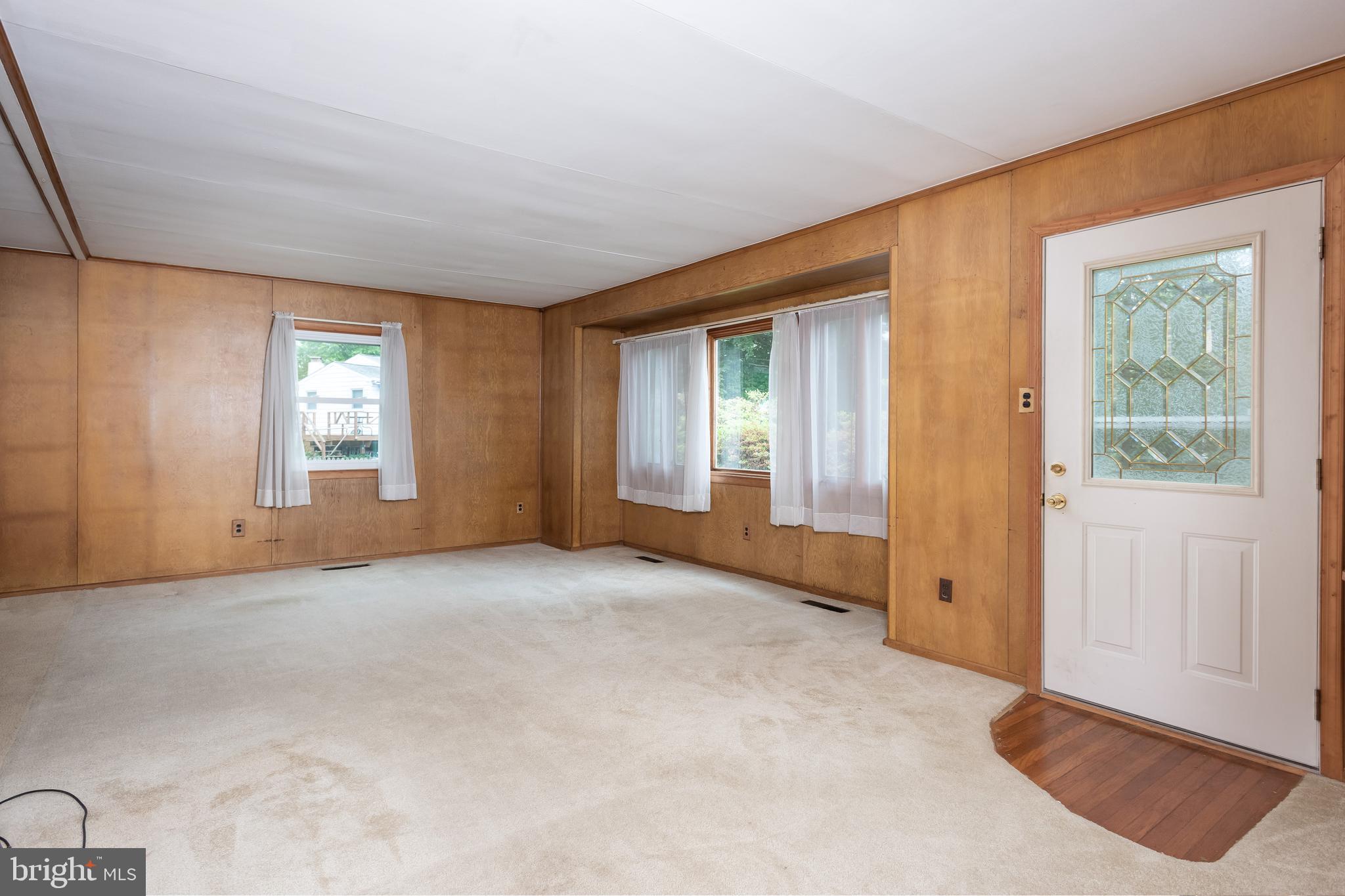 437 Meadowcroft Road Wayne, PA 19087 - Photo 8 of 28