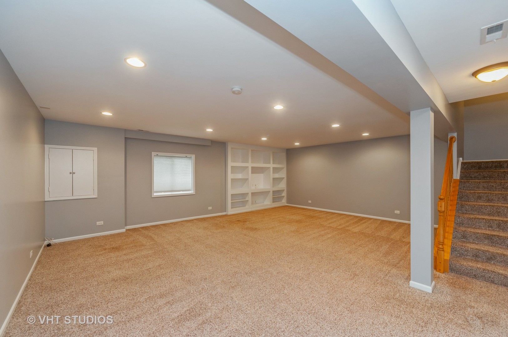 360 Bay Tree Circle Vernon Hills, IL 60061 - Photo 16 of 18 an empty room with wooden floor and windows