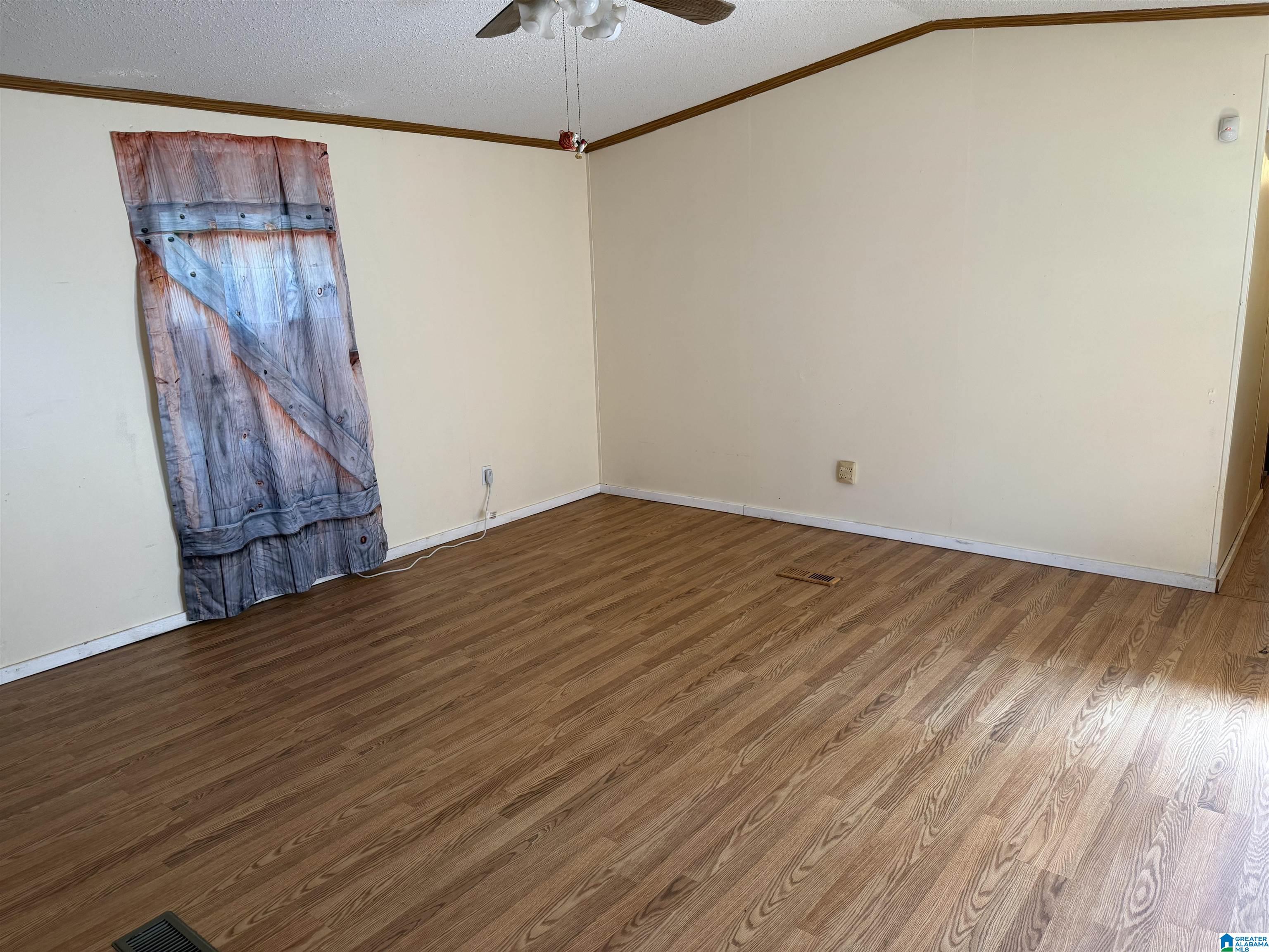 988 Anniston Beach Road Anniston, AL 36206 - Photo 4 of 12