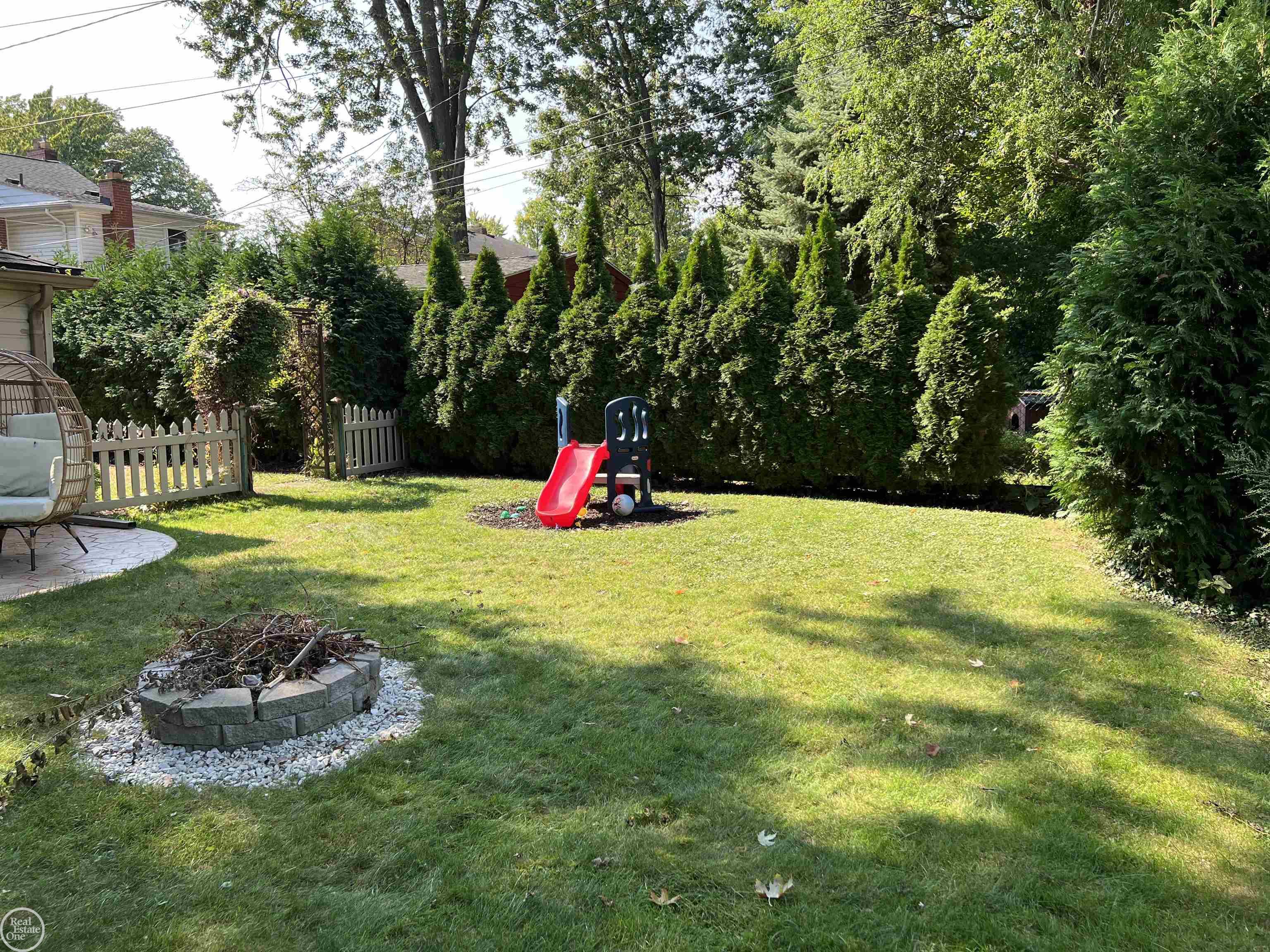 1870 Prestwick Road Grosse Pointe Woods, MI 48236 - Photo 63 of 66