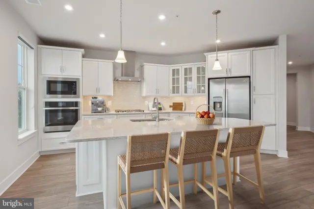 $699,900 | 170 Harrier Way, Unit 34, Chester, MD 21619