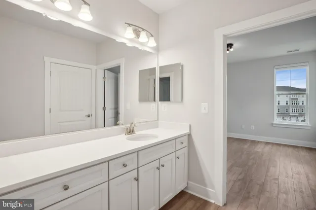 $699,900 | 170 Harrier Way, Unit 34, Chester, MD 21619