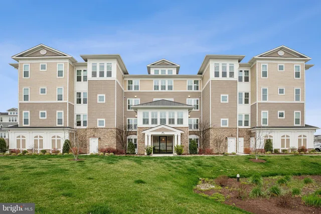 $699,900 | 170 Harrier Way, Unit 34, Chester, MD 21619