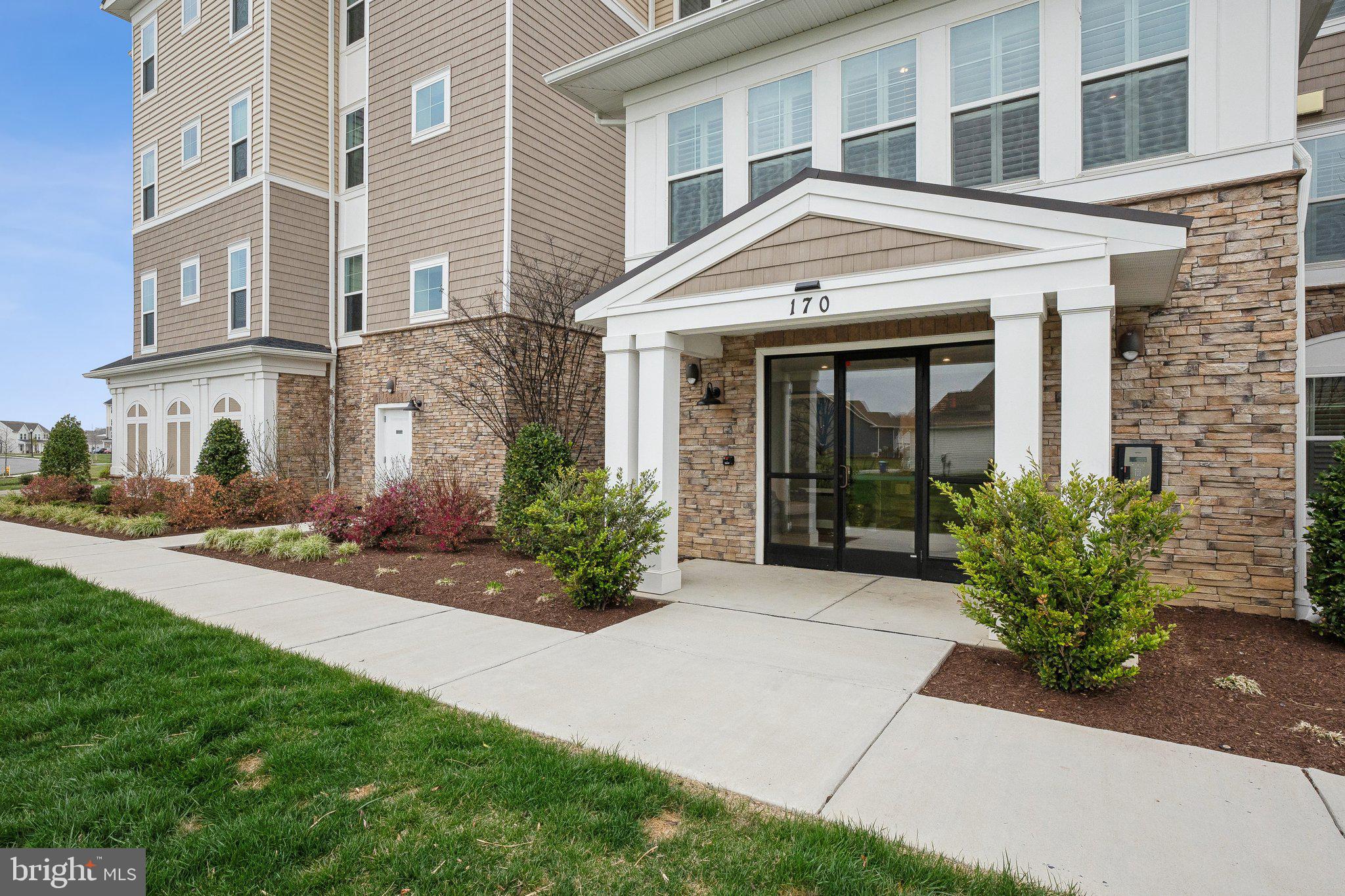 170 Harrier Way, Unit 34 Chester, MD 21619 - Photo 5 of 81 Condo Entrance