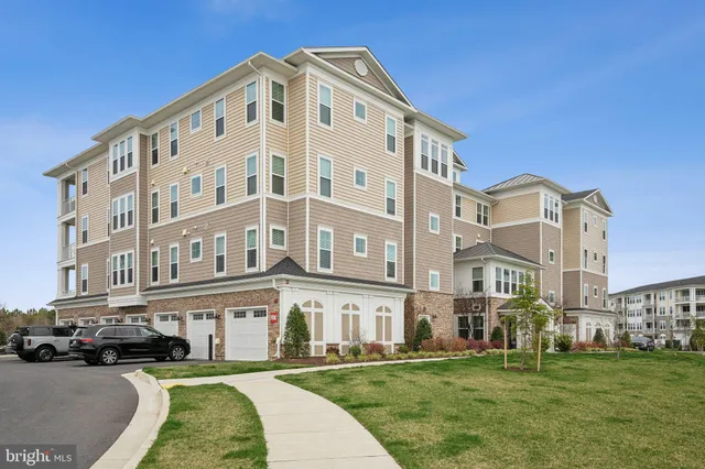 $699,900 | 170 Harrier Way, Unit 34, Chester, MD 21619