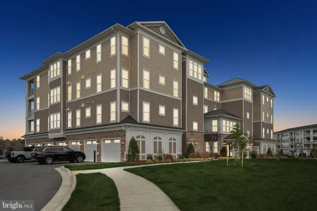 $699,900 | 170 Harrier Way, Unit 34, Chester, MD 21619