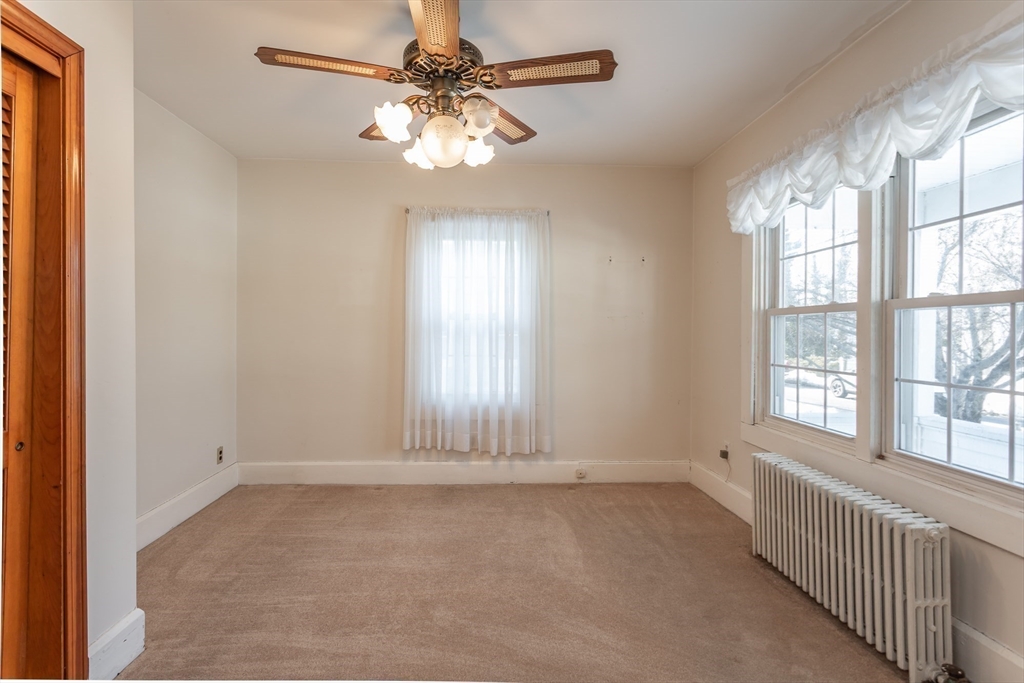 67 Bridge Street Fairhaven, MA 02719 - Photo 18 of 39