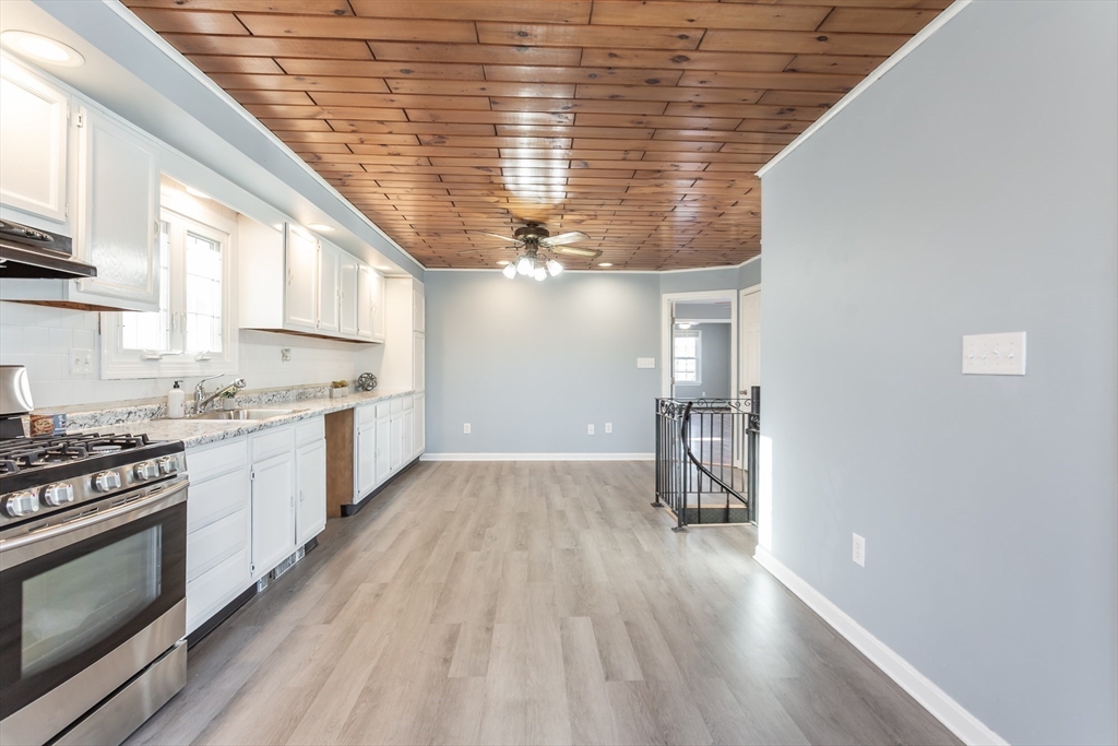 67 Bridge Street Fairhaven, MA 02719 - Photo 20 of 39