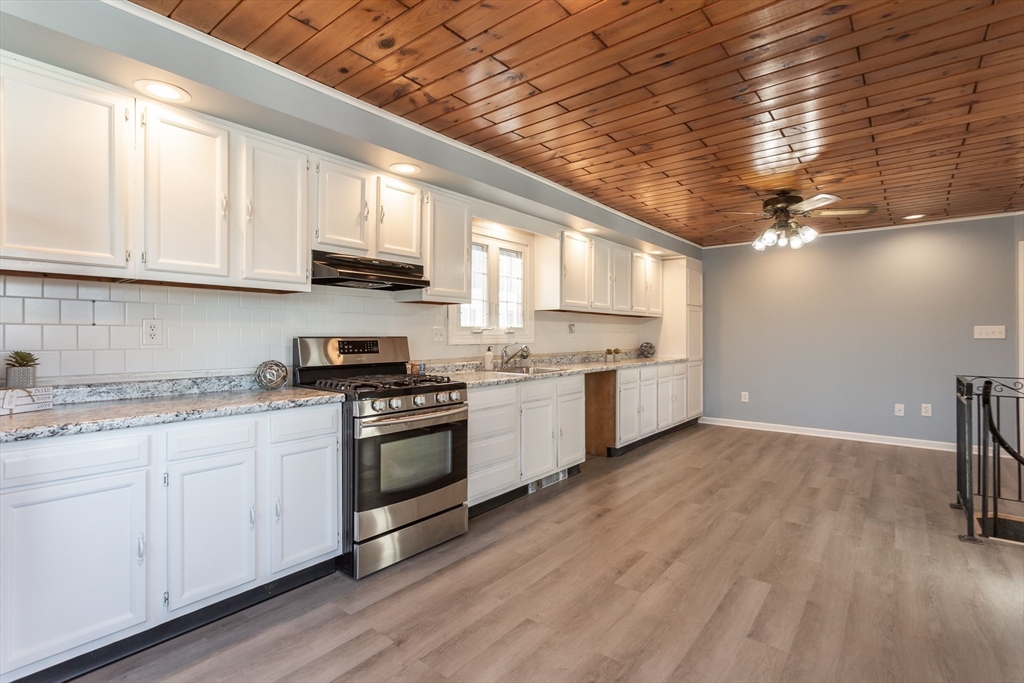 67 Bridge Street Fairhaven, MA 02719 - Photo 21 of 39