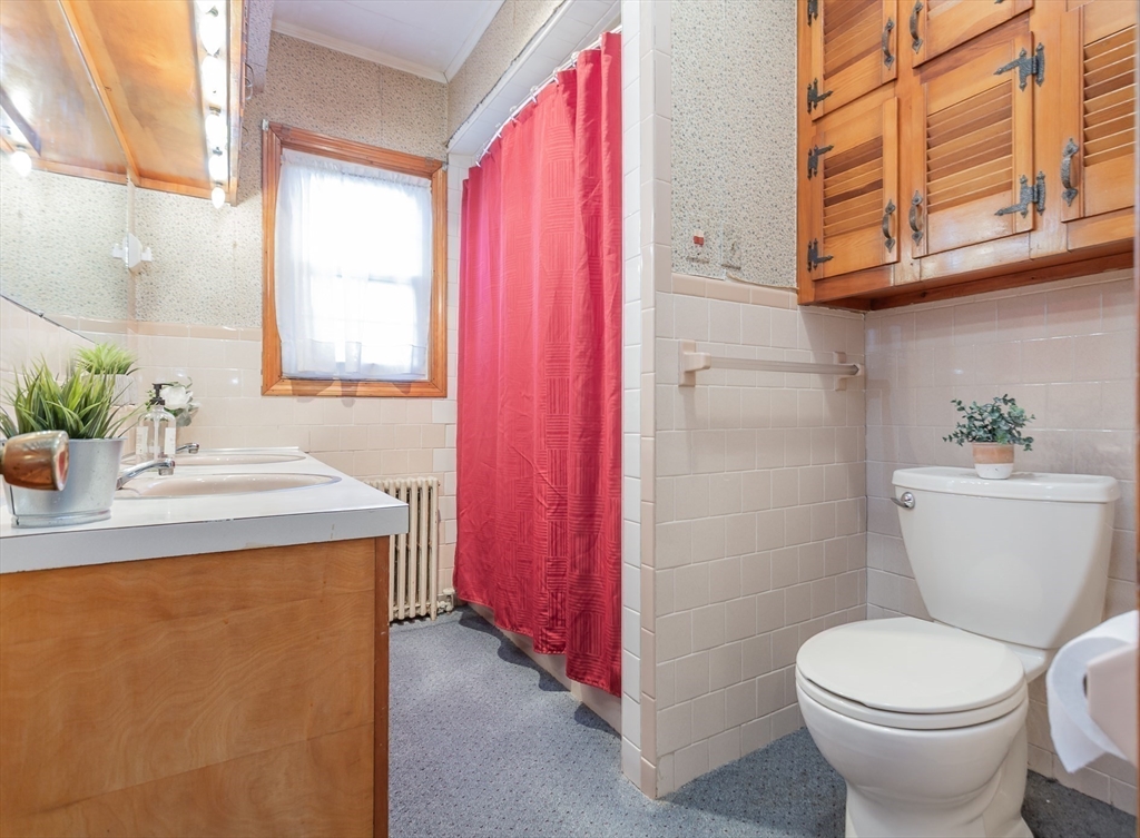 67 Bridge Street Fairhaven, MA 02719 - Photo 10 of 39