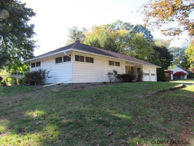 203 Winne Road Bethlehem, NY 12054 - Photo 3 of 36 Photo 3
